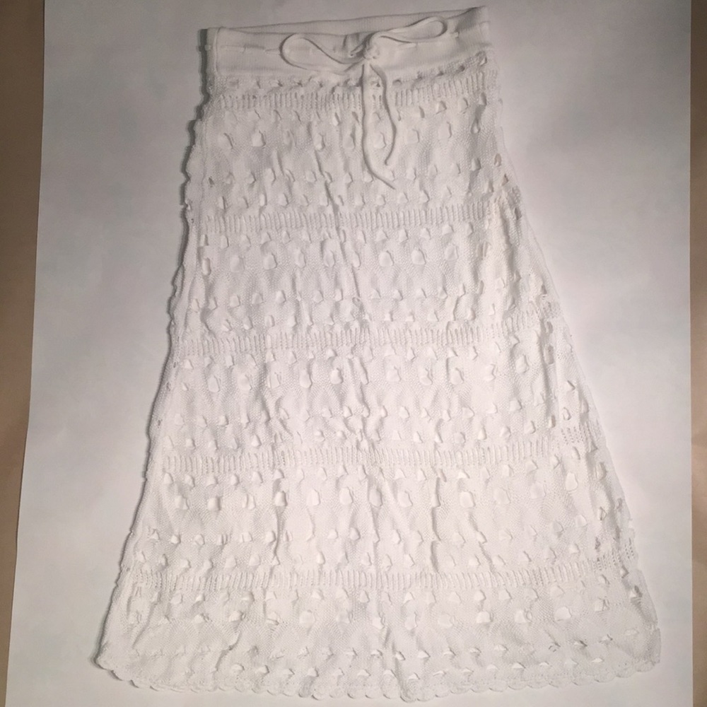 On hold - NWOT Crochet Skirt